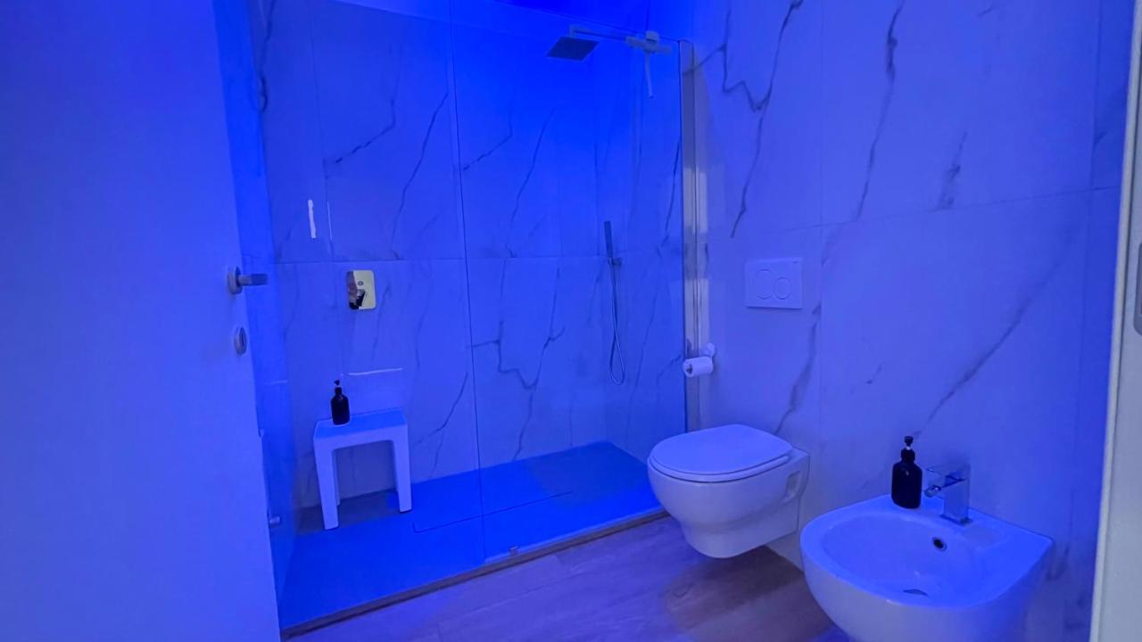 Appartamento Casa Manzoni Deluxe Mxp Town Center Gallarate Esterno foto