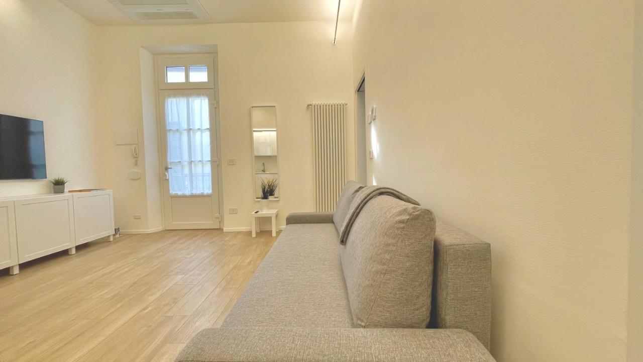 Appartamento Casa Manzoni Deluxe Mxp Town Center Gallarate Esterno foto