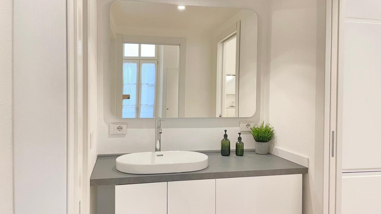Appartamento Casa Manzoni Deluxe Mxp Town Center Gallarate Esterno foto